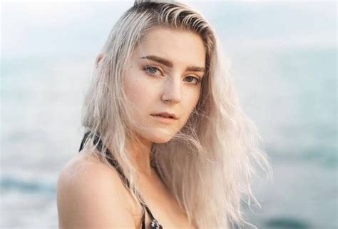Russian. Eva Elfie was born on 27 May 2000 in Russia. She belongs to the Christian religion and Her Zodiac Sign Gemini. Eva Elfie Height 5 ft 4 in (163 cm) and Weight 45 Kg (99 lbs). Her Body Measurements are 34-24-35 Inches, Eva waist size 24 inches, and hip size 35 inches. She has blonde color hair and hazel color eyes.